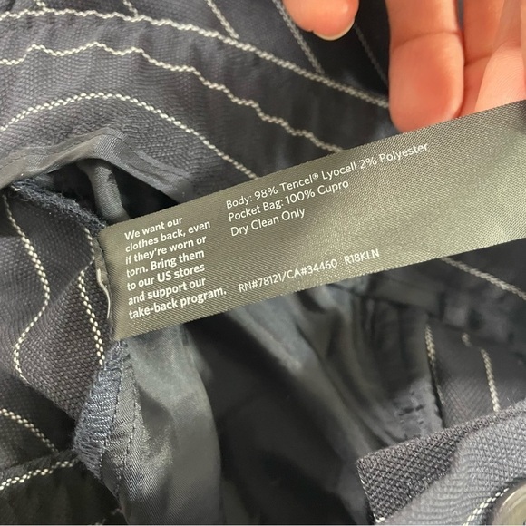 Eileen Fisher Wide Leg Crop Dress Pants Blue Pinstripe - Picture 4 of 9